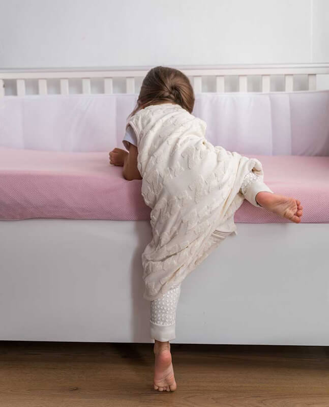 BabyBliss - BlissJump: Χειμωνιάτικος Υπνόσακος με ποδαράκια 1.0 tog "Dreamy Zzz"(18-36)