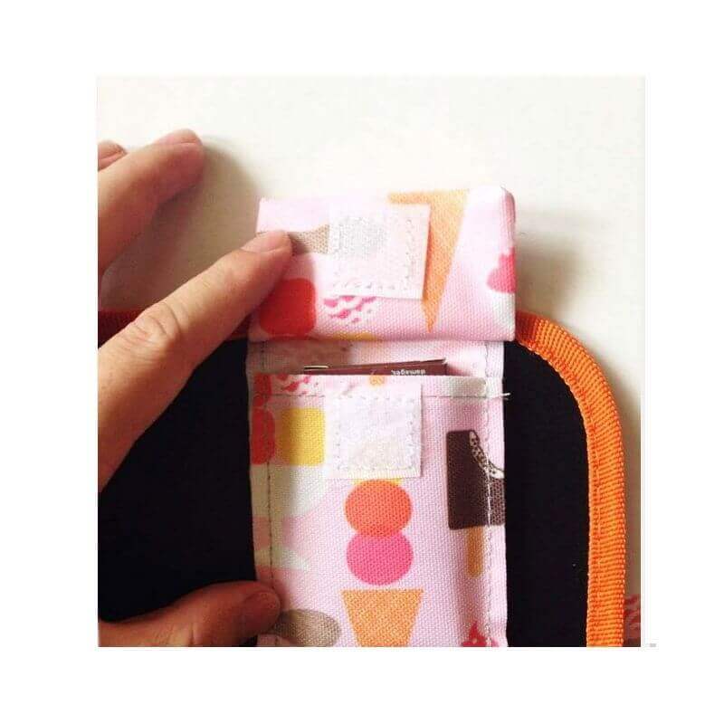 book_with_chalk_xefd-6m_40ru-6x