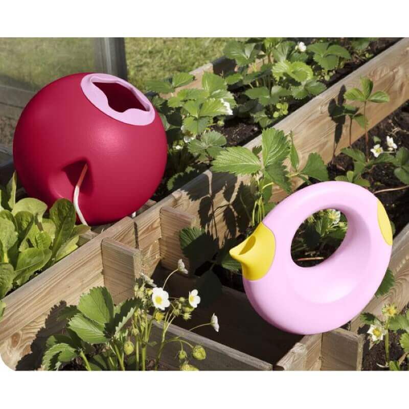 Cana-watering-can-sweet-pink-quut-small-garden_1024x1024