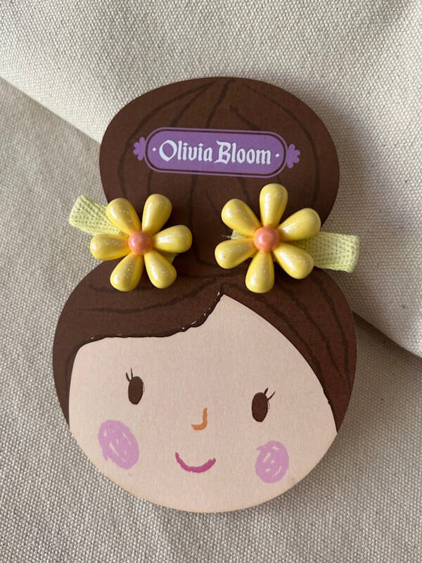 Olivia Bloom Daisy Set in Yellow