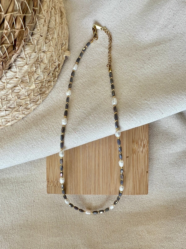 Elion Precious Stones in Grey