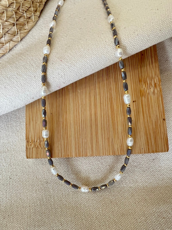 Elion Precious Stones in Grey