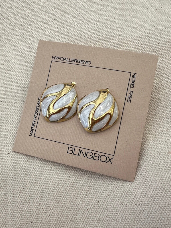 Shelly Earring - Pearl