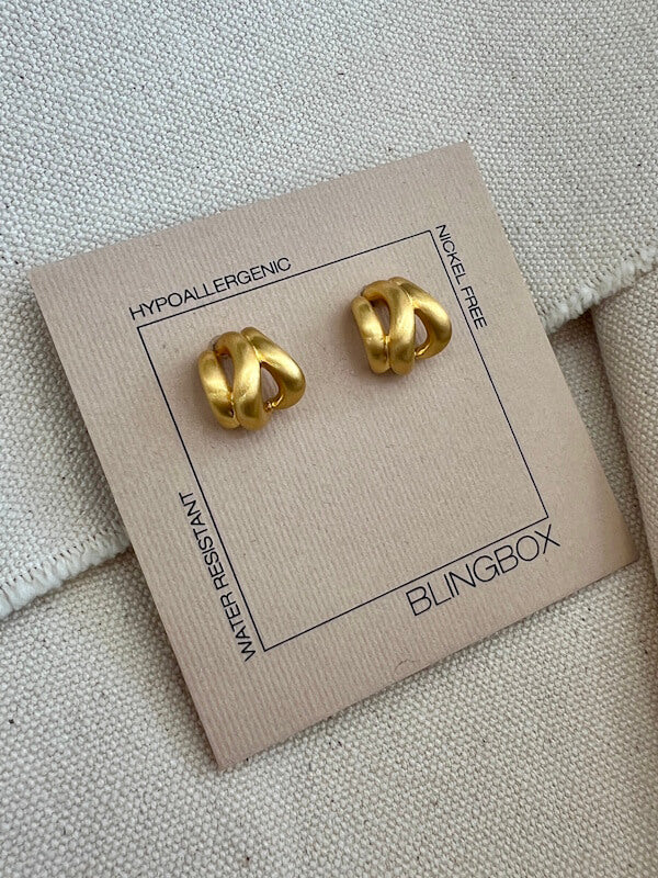 Triplet Earrings in Gold