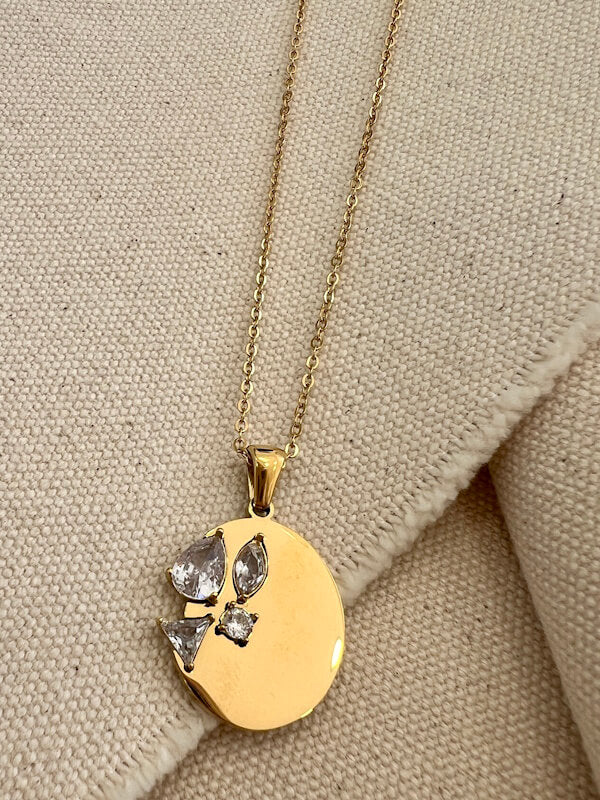 Lucky Crystal Charm in Gold