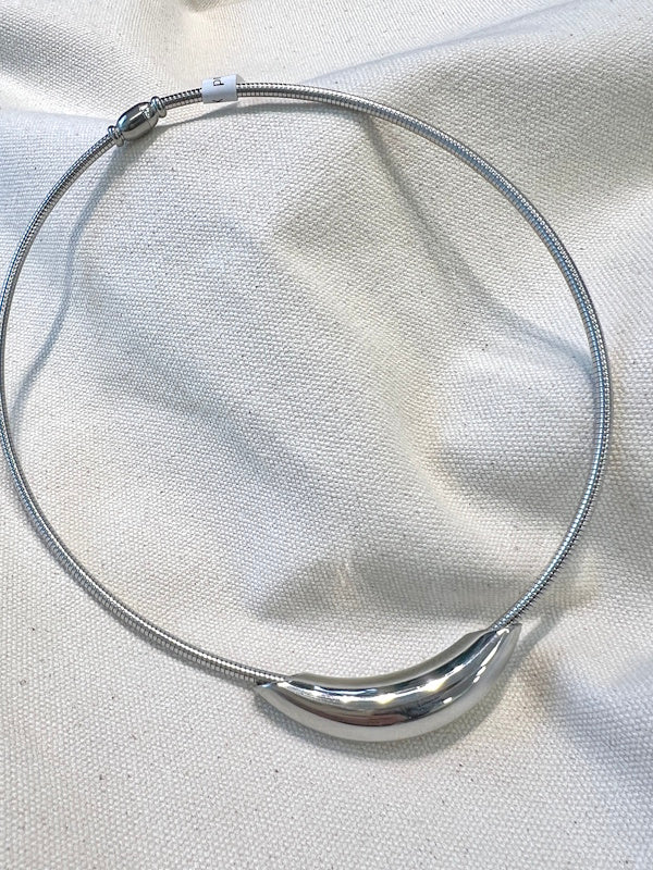 Breail Necklace in Silver