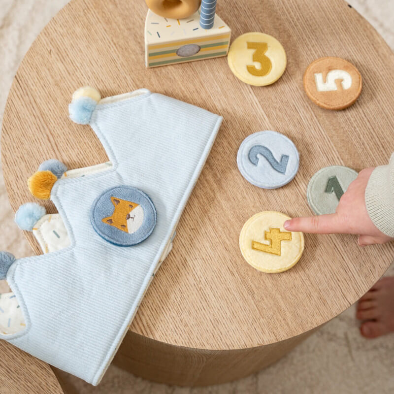 Little Dutch Στέμμα γενεθλίων με αριθμούς Μπλε