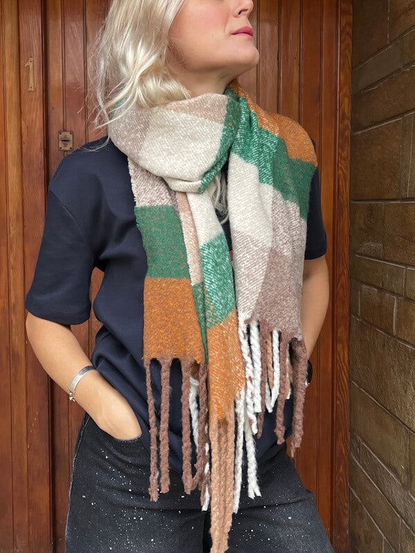Jess Tassel Scarf in Green
