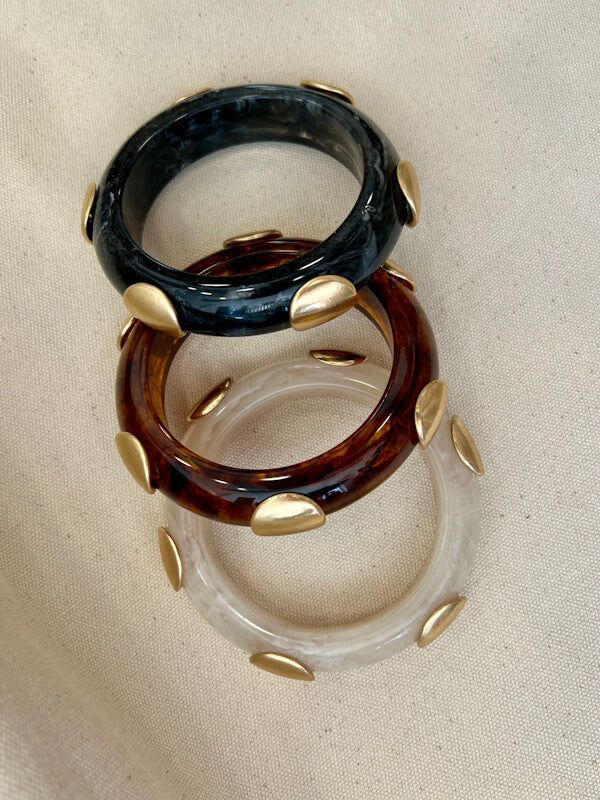 Trail Bangle in 2 Colours