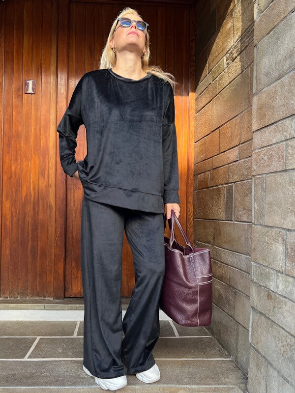 Velour Comfort Pants in Black