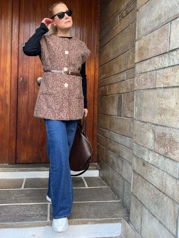 Valley Vest in Coffee