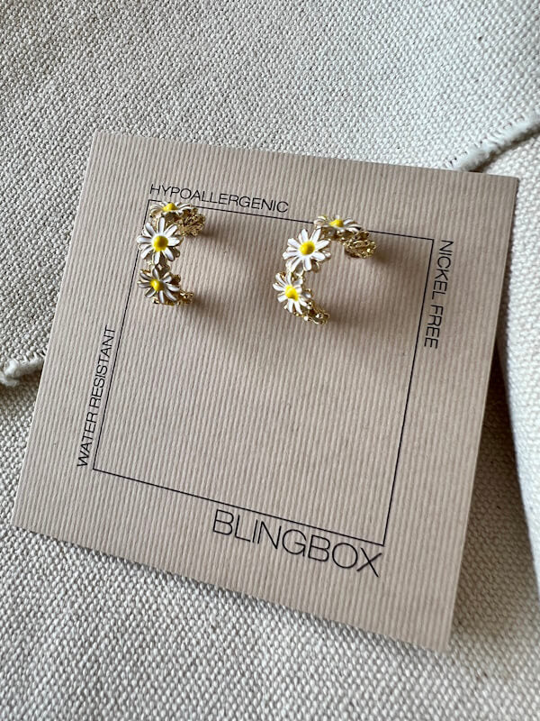 Spring Daisy Earrings