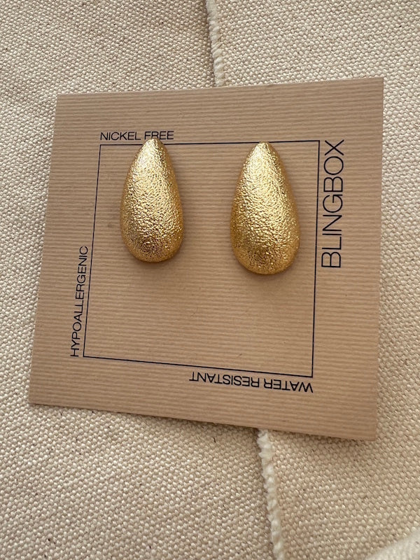 Droplet Earrings in Gold