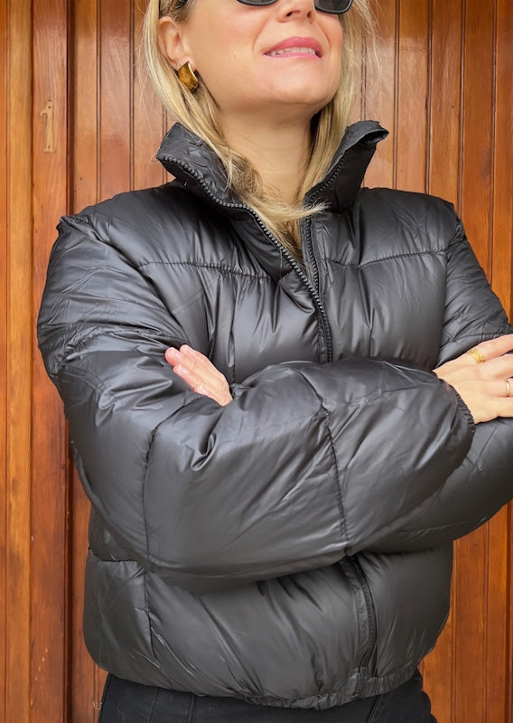 Crop Puffer in Black