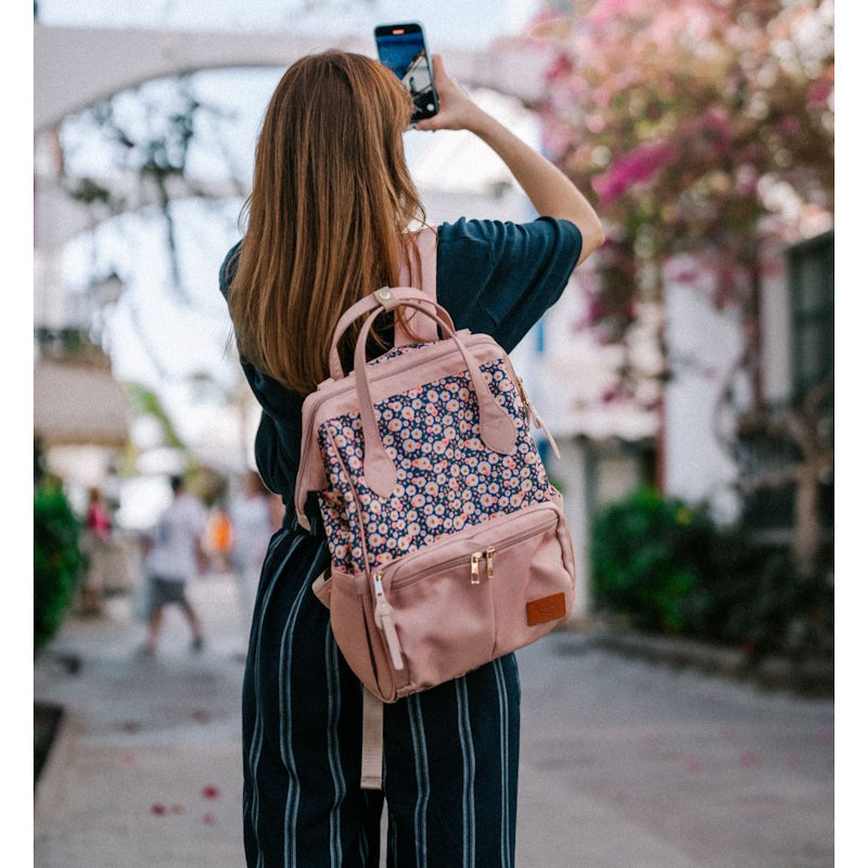 La Millou Mommy Dolce  Vita Backpack Sugar Pink