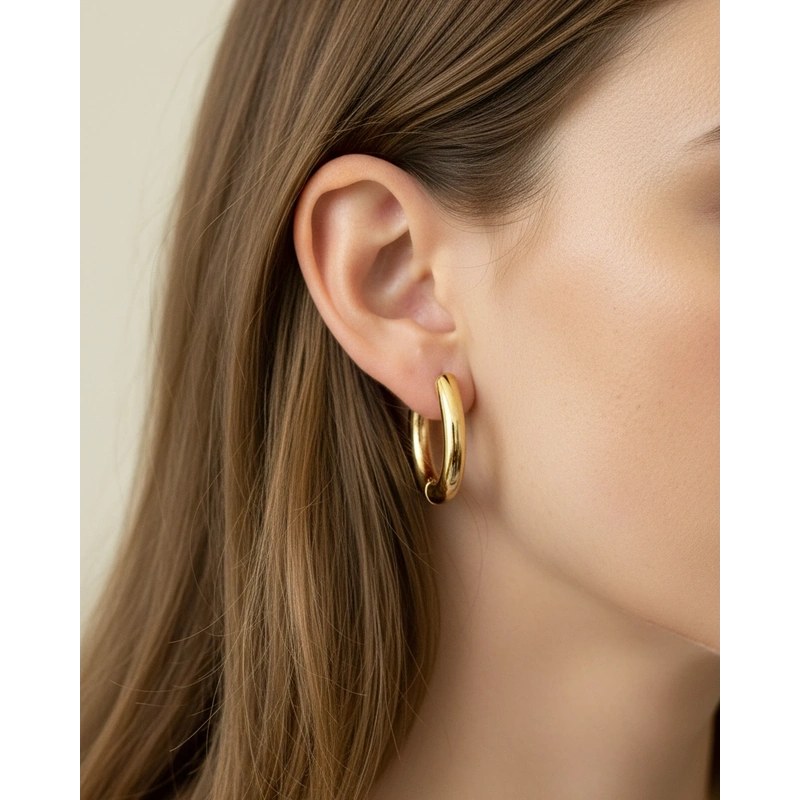 Oval Hoops in Gold
